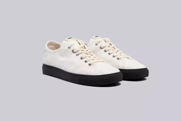 Home page 18 WAO sneakers in canapa naturali e nere